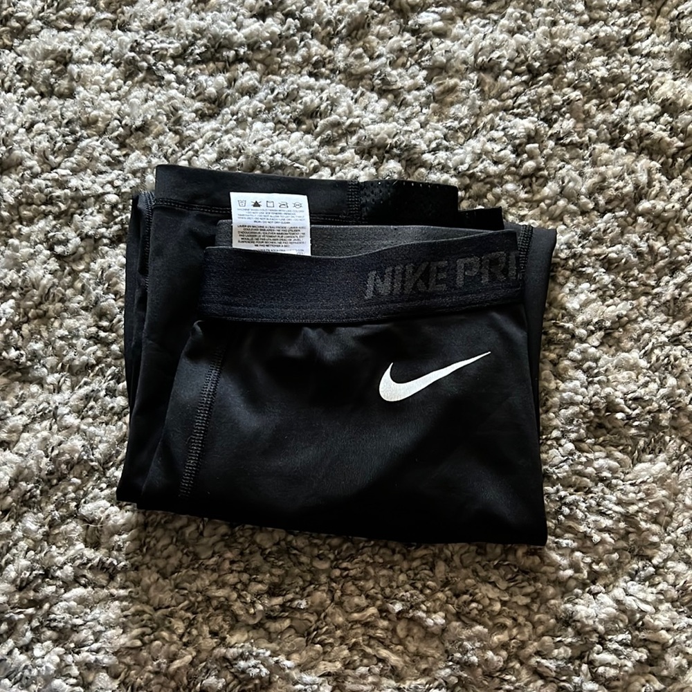Nike Pro leggings